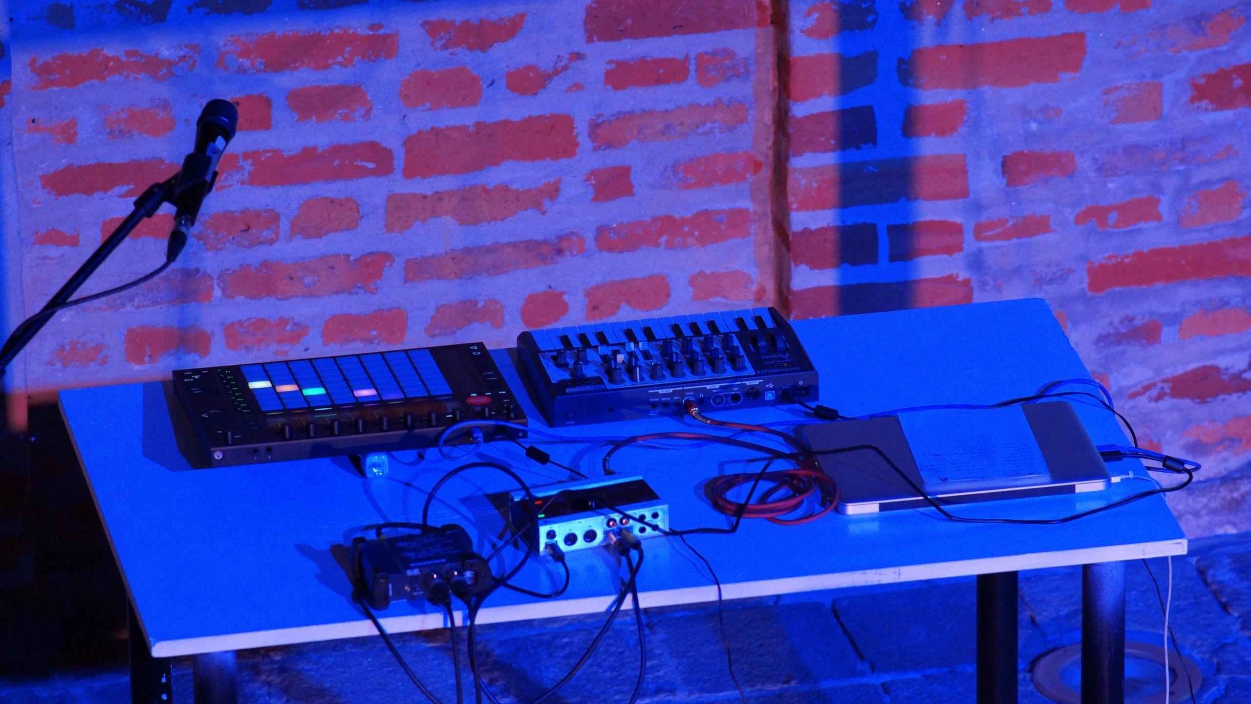 Mastering the Art of Electronic Music Production
